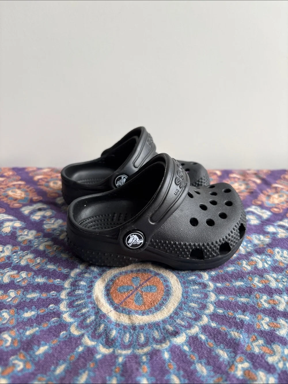 CROCS baby/toddler Classic Clog in Black